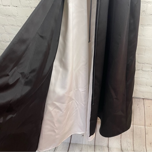 BETSY & ADAM by Jaslene Women Vintage Black Overlay Evening Gown size 10 - Picture 7 of 8